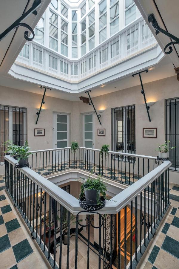 Gadir Suites 加的斯 外观 照片