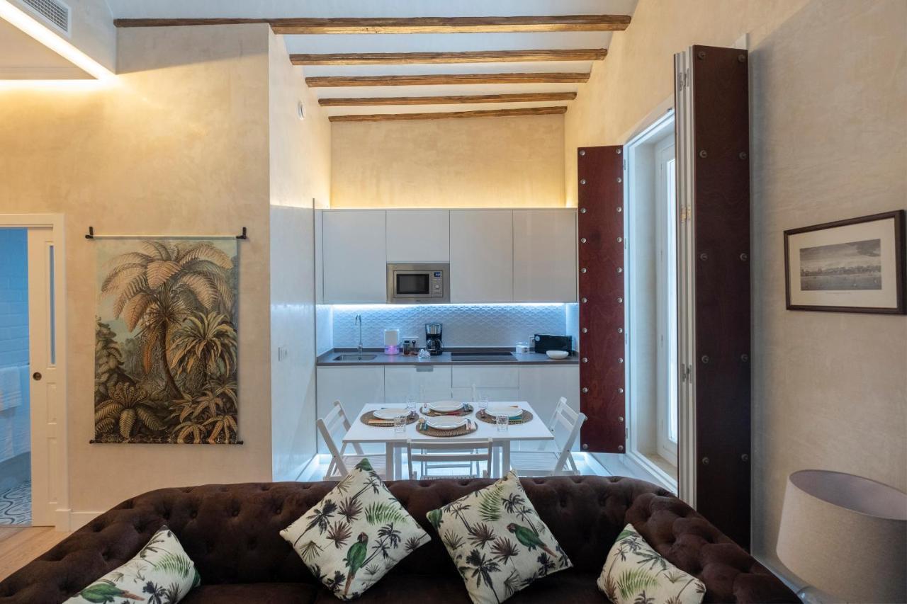 Gadir Suites 加的斯 外观 照片